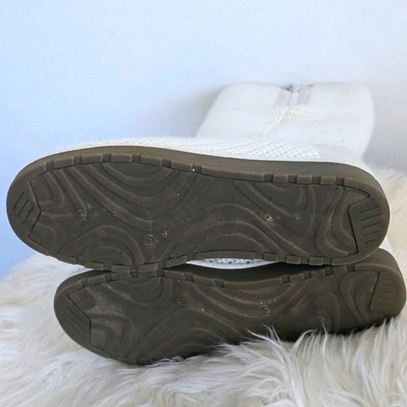 SO Foldover Sweater White Boots Size 9. 🌴 - Picture 7 of 10